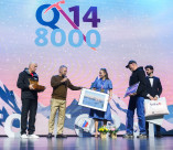 Кавказ.РФ наградил Николь Ковальчук годовым абонементом на размещение в альпинистском приюте на Эльбрусе 