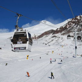 Всероссийское открытие горнолыжного сезона состоялось на Эльбрусе 