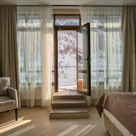 На «Мамисоне» открылись еще один отель и кафе