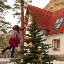 «Эльбрус» зовет окунуться в атмосферу советского Нового года