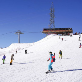 «Эльбрус» запустил предпродажи сезонных ски-пассов