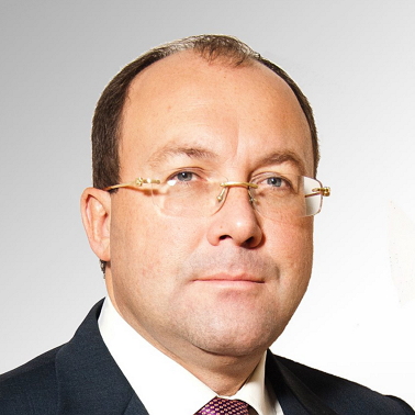 Олег Сафонов
