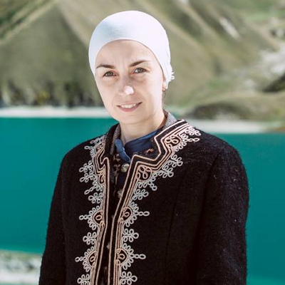 Элина Батаева