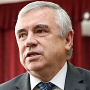 Виталий Белозеров