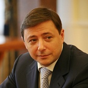 Александр Хлопонин