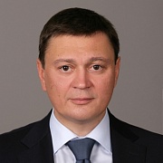 Андрей Резников